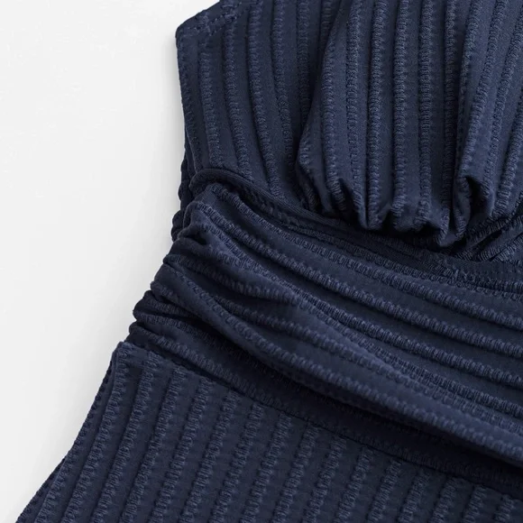 NWT! Navy Ribbed & Ruched Cupshe One Piece Slimming Swimsuit Large - Picture 6 of 15